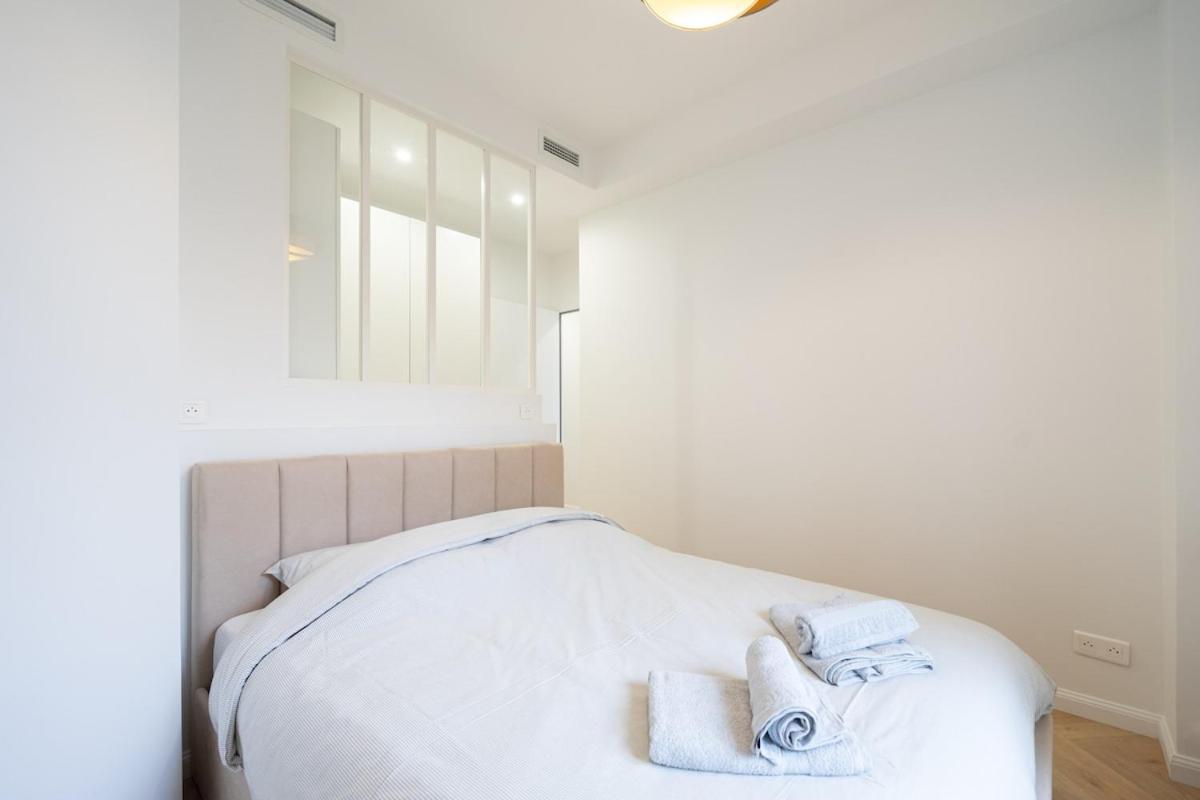 Beautiful 3 Rooms, Carre D 'or Leilighet